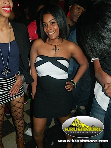 Mingles NYE 126