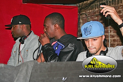 3some at Jamrock 050