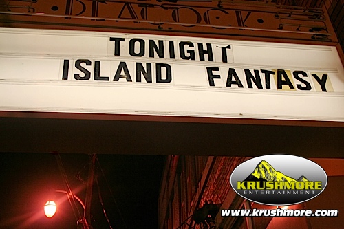 Island Fantasy 100