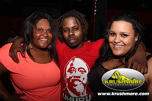 Divas Paradise 017
