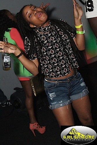 Caribbean Fever 041