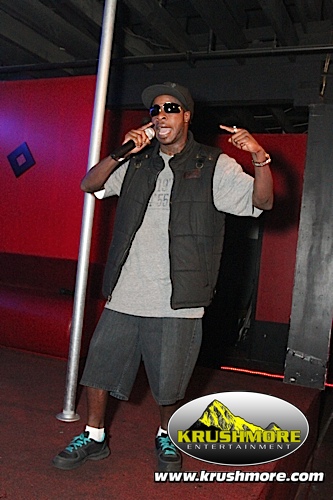 Hitmakerz Open Mic 019