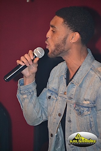 Apollo Open Mic 03