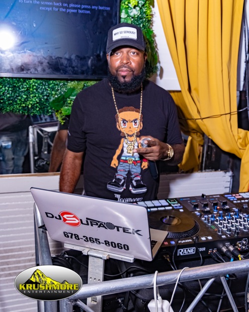 fete fridays 100