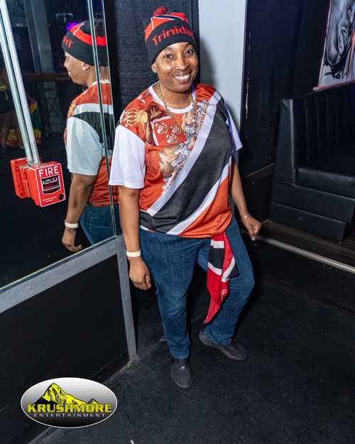 flag party 032