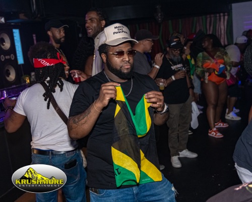 flag party 046