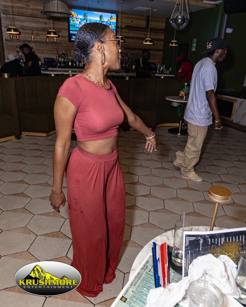 soca queen 042
